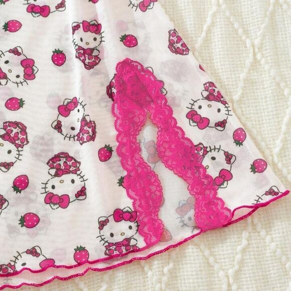 Hello Kitty Sheer Lace Chemise - Picture 5 of 9